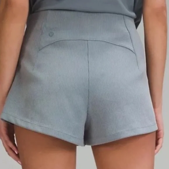 Ribbed Sofstreme HR Short 2”